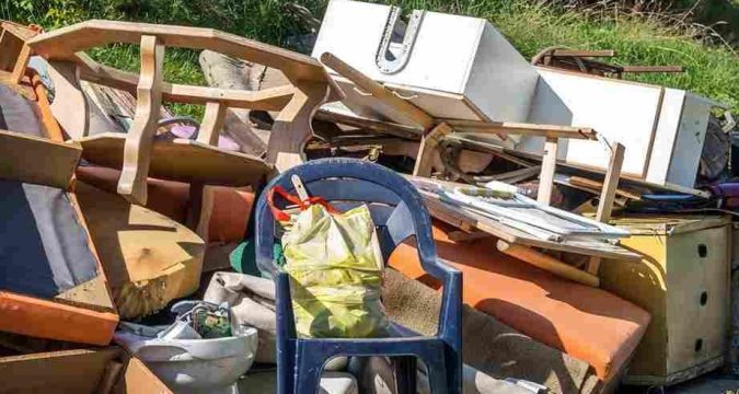 Decluttering Done Right: Junk Removal Made Simple and Downsizing Made Easy